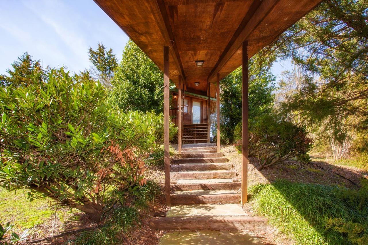 Smoky Bear Lodge With Guest House, Hot Tub, 1089 Free Tickets Each Paid Day, Dollywood And More Sevierville Exteriör bild